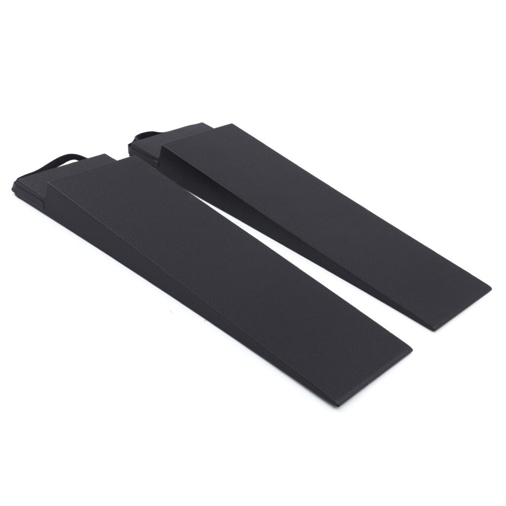 pair-of-5-degree-10-cm-high-trailer-ramps